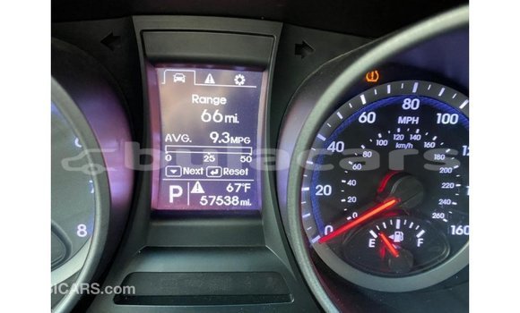 Buy Import Hyundai Santa Fe Red Car in Import - Dubai in Central Buy Import Hyundai Santa Fe Red Car in Import - Dubai in Central