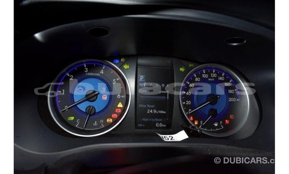 Acheter Import Voiture Toyota Hilux Gris à Import - Dubai, Central Acheter Import Voiture Toyota Hilux Gris à Import - Dubai, Central