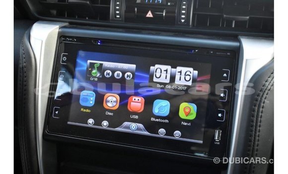 Acheter Import Voiture Toyota Fortuner Noir à Import - Dubai, Central Acheter Import Voiture Toyota Fortuner Noir à Import - Dubai, Central