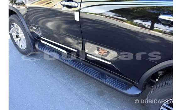 Acheter Import Voiture Toyota Fortuner Noir à Import - Dubai, Central Acheter Import Voiture Toyota Fortuner Noir à Import - Dubai, Central