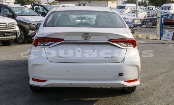 Buy Import Toyota Corolla White Car in Import - Dubai in Central Buy Import Toyota Corolla White Car in Import - Dubai in Central