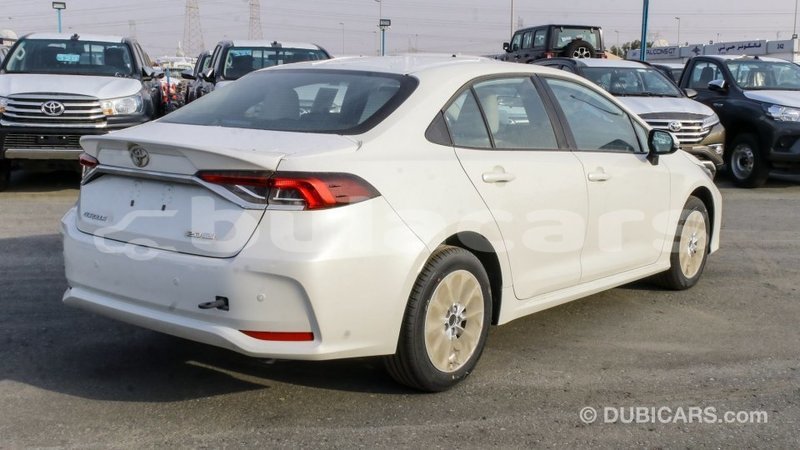 Big with watermark toyota corolla central import dubai 5779