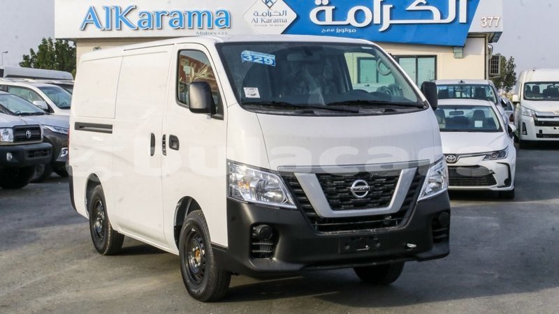 Big with watermark nissan urvan central import dubai 5780