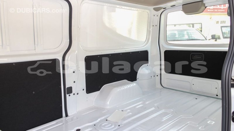 Big with watermark nissan urvan central import dubai 5780