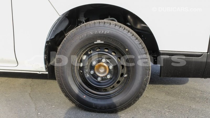 Big with watermark nissan urvan central import dubai 5780