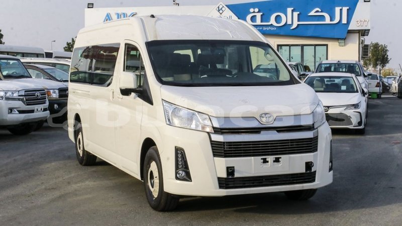 Big with watermark toyota hiace central import dubai 5781