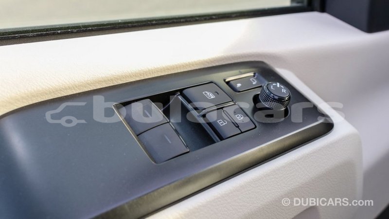 Big with watermark toyota hiace central import dubai 5781