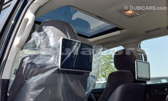 Buy Import Toyota Land Cruiser Black Car in Import - Dubai in Central Buy Import Toyota Land Cruiser Black Car in Import - Dubai in Central