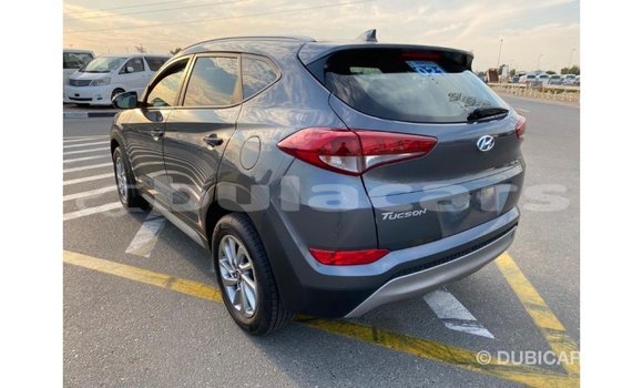 Buy Import Hyundai Tucson White Car in Import - Dubai in Central Buy Import Hyundai Tucson White Car in Import - Dubai in Central