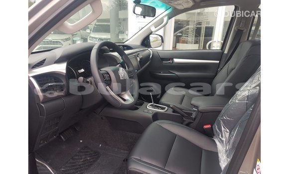 Buy Import Toyota Hilux Grey Car in Import - Dubai in Central Buy Import Toyota Hilux Grey Car in Import - Dubai in Central