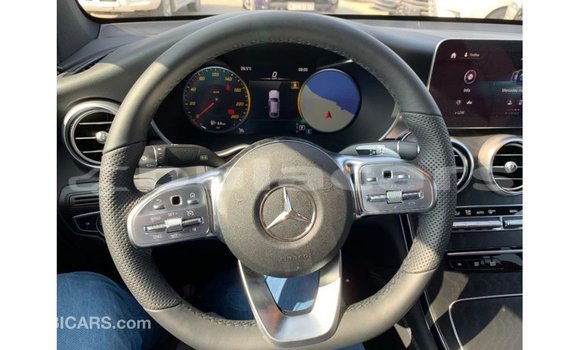 Acheter Import Voiture Mercedes-Benz GLC Noir à Import - Dubai, Central Acheter Import Voiture Mercedes-Benz GLC Noir à Import - Dubai, Central