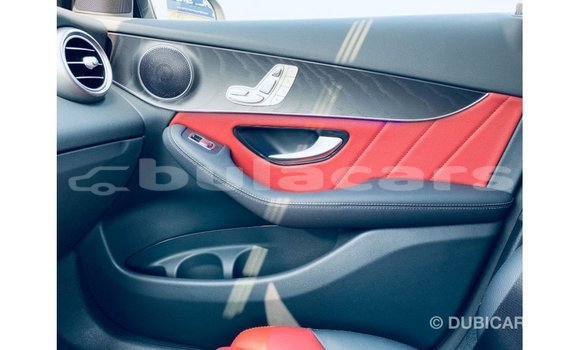 Acheter Import Voiture Mercedes-Benz GLC Noir à Import - Dubai, Central Acheter Import Voiture Mercedes-Benz GLC Noir à Import - Dubai, Central