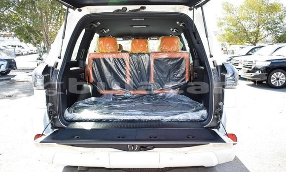 Buy Import Lexus LX White Car in Import - Dubai in Central Buy Import Lexus LX White Car in Import - Dubai in Central