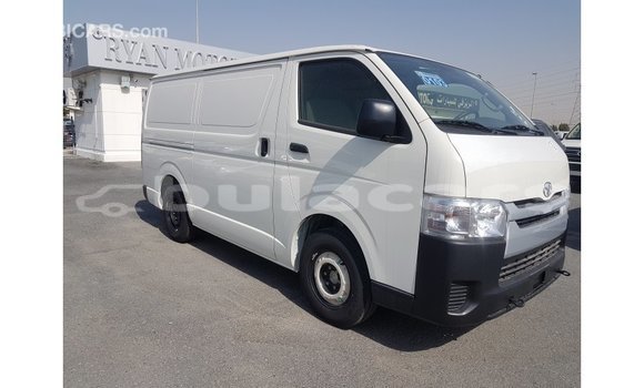 Buy Import Toyota Hiace White Car in Import - Dubai in Central Buy Import Toyota Hiace White Car in Import - Dubai in Central