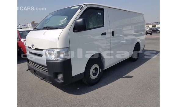 Buy Import Toyota Hiace White Car in Import - Dubai in Central Buy Import Toyota Hiace White Car in Import - Dubai in Central