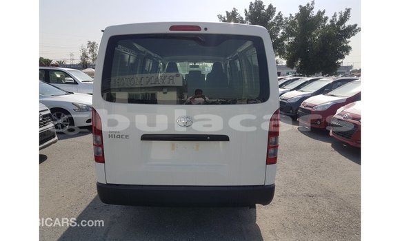 Buy Import Toyota Hiace White Car in Import - Dubai in Central Buy Import Toyota Hiace White Car in Import - Dubai in Central