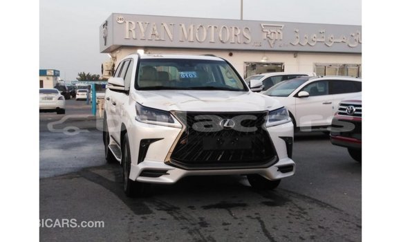 Buy Import Lexus LX White Car in Import - Dubai in Central Buy Import Lexus LX White Car in Import - Dubai in Central