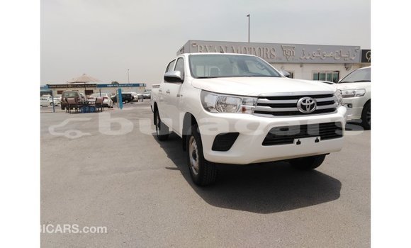 Buy Import Toyota Hilux White Car in Import - Dubai in Central Buy Import Toyota Hilux White Car in Import - Dubai in Central