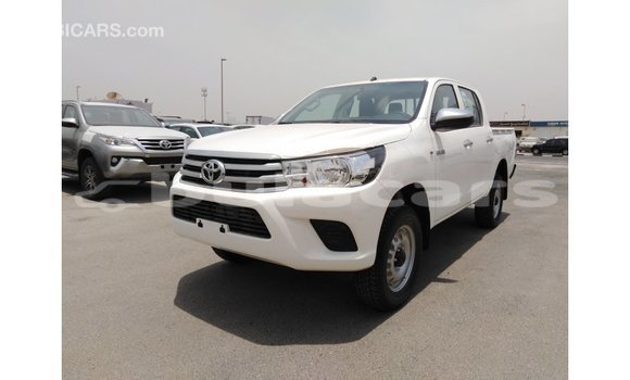 Buy Import Toyota Hilux White Car in Import - Dubai in Central Buy Import Toyota Hilux White Car in Import - Dubai in Central