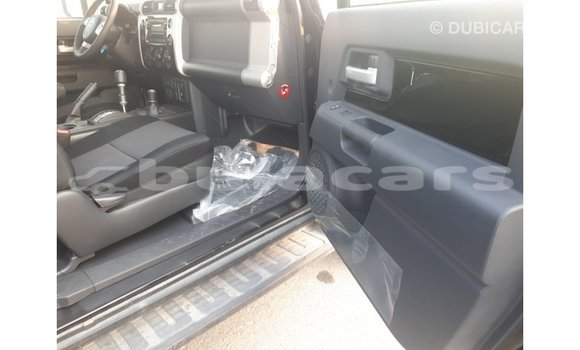 Buy Import Toyota FJ Cruiser Black Car in Import - Dubai in Central Buy Import Toyota FJ Cruiser Black Car in Import - Dubai in Central