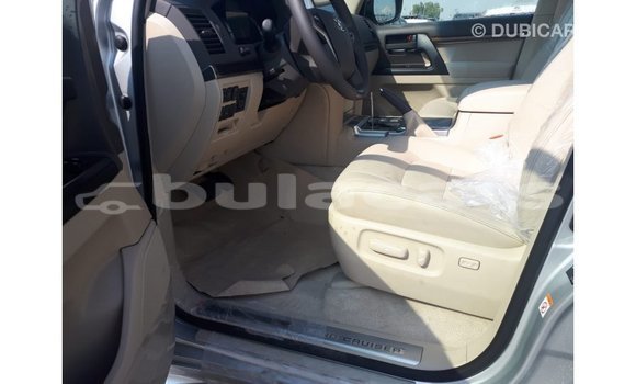 Buy Import Toyota Land Cruiser Grey Car in Import - Dubai in Central Buy Import Toyota Land Cruiser Grey Car in Import - Dubai in Central