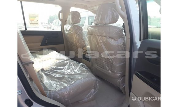 Buy Import Toyota Land Cruiser Grey Car in Import - Dubai in Central Buy Import Toyota Land Cruiser Grey Car in Import - Dubai in Central
