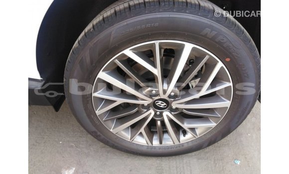 Buy Import Hyundai Tucson White Car in Import - Dubai in Central Buy Import Hyundai Tucson White Car in Import - Dubai in Central