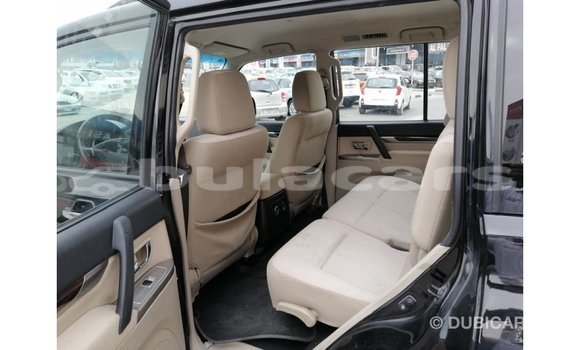 Buy Import Mitsubishi Pajero Black Car in Import - Dubai in Central Buy Import Mitsubishi Pajero Black Car in Import - Dubai in Central