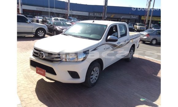 Buy Import Toyota Hilux White Car in Import - Dubai in Central Buy Import Toyota Hilux White Car in Import - Dubai in Central