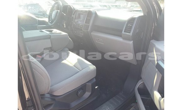Buy Import Ford Club Wagon Black Car in Import - Dubai in Central Buy Import Ford Club Wagon Black Car in Import - Dubai in Central