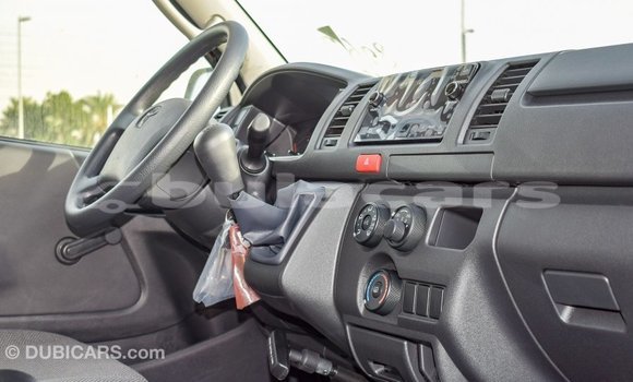 Buy Import Toyota Hiace White Car in Import - Dubai in Central Buy Import Toyota Hiace White Car in Import - Dubai in Central