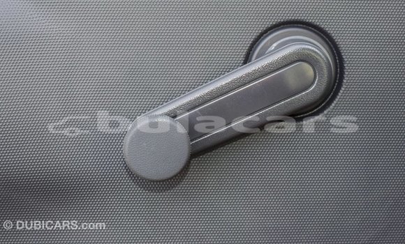 Buy Import Toyota Hiace White Car in Import - Dubai in Central Buy Import Toyota Hiace White Car in Import - Dubai in Central