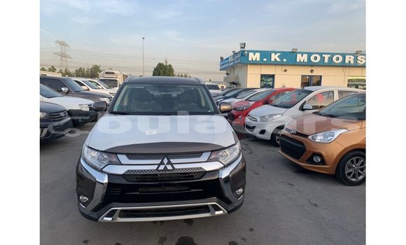 Buy Import Mitsubishi Outlander Brown Car in Import - Dubai in Central Buy Import Mitsubishi Outlander Brown Car in Import - Dubai in Central