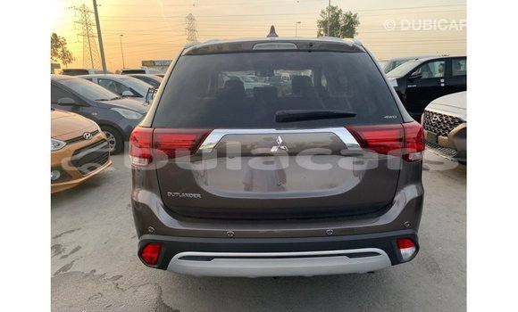 Buy Import Mitsubishi Outlander Brown Car in Import - Dubai in Central Buy Import Mitsubishi Outlander Brown Car in Import - Dubai in Central