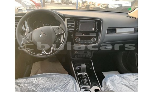 Buy Import Mitsubishi Outlander Brown Car in Import - Dubai in Central Buy Import Mitsubishi Outlander Brown Car in Import - Dubai in Central