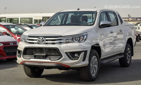 Buy Import Toyota Hilux White Car in Import - Dubai in Central Buy Import Toyota Hilux White Car in Import - Dubai in Central