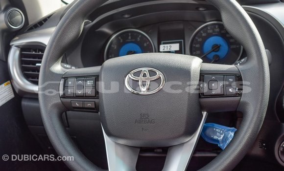 Buy Import Toyota Hilux White Car in Import - Dubai in Central Buy Import Toyota Hilux White Car in Import - Dubai in Central