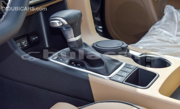 Buy Import Kia Sportage Grey Car in Import - Dubai in Central Buy Import Kia Sportage Grey Car in Import - Dubai in Central