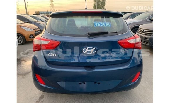 Acheter Import Voiture Hyundai i30 Bleu à Import - Dubai, Central Acheter Import Voiture Hyundai i30 Bleu à Import - Dubai, Central