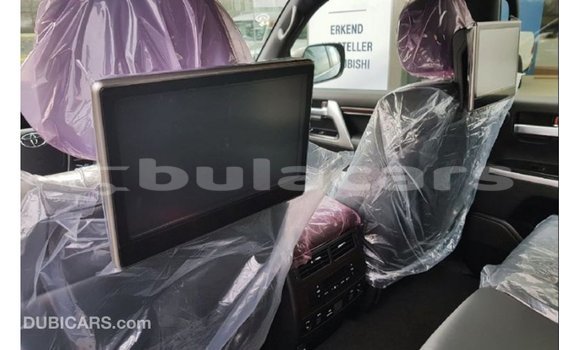 Acheter Import Voiture Toyota Land Cruiser Noir à Import - Dubai, Central Acheter Import Voiture Toyota Land Cruiser Noir à Import - Dubai, Central