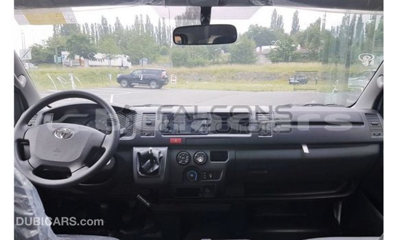 Buy Import Toyota Hiace White Car in Import - Dubai in Central Buy Import Toyota Hiace White Car in Import - Dubai in Central