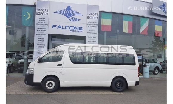 Buy Import Toyota Hiace White Car in Import - Dubai in Central Buy Import Toyota Hiace White Car in Import - Dubai in Central