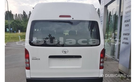 Buy Import Toyota Hiace White Car in Import - Dubai in Central Buy Import Toyota Hiace White Car in Import - Dubai in Central