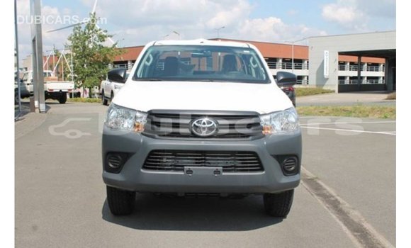 Buy Import Toyota Hilux White Car in Import - Dubai in Central Buy Import Toyota Hilux White Car in Import - Dubai in Central