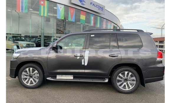 Buy Import Toyota Land Cruiser Brown Car in Import - Dubai in Central Buy Import Toyota Land Cruiser Brown Car in Import - Dubai in Central