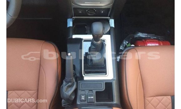 Acheter Import Voiture Toyota Prado Noir à Import - Dubai, Central Acheter Import Voiture Toyota Prado Noir à Import - Dubai, Central