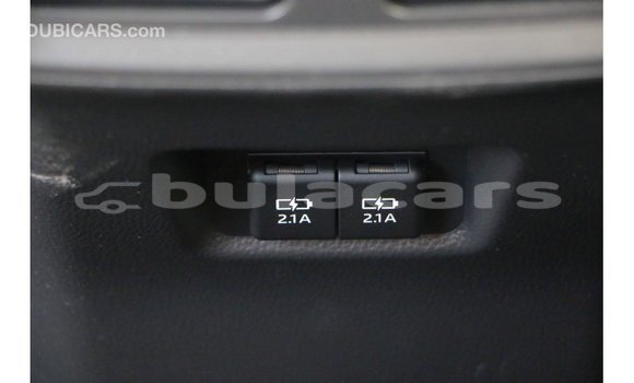 Acheter Import Voiture Toyota 4Runner Blanc à Import - Dubai, Central Acheter Import Voiture Toyota 4Runner Blanc à Import - Dubai, Central