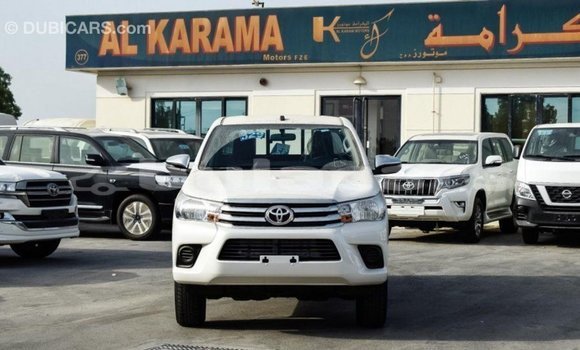 Buy Import Toyota Hilux White Car in Import - Dubai in Central Buy Import Toyota Hilux White Car in Import - Dubai in Central