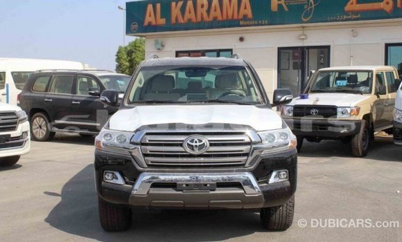 Buy Import Toyota Land Cruiser Black Car in Import - Dubai in Central Buy Import Toyota Land Cruiser Black Car in Import - Dubai in Central