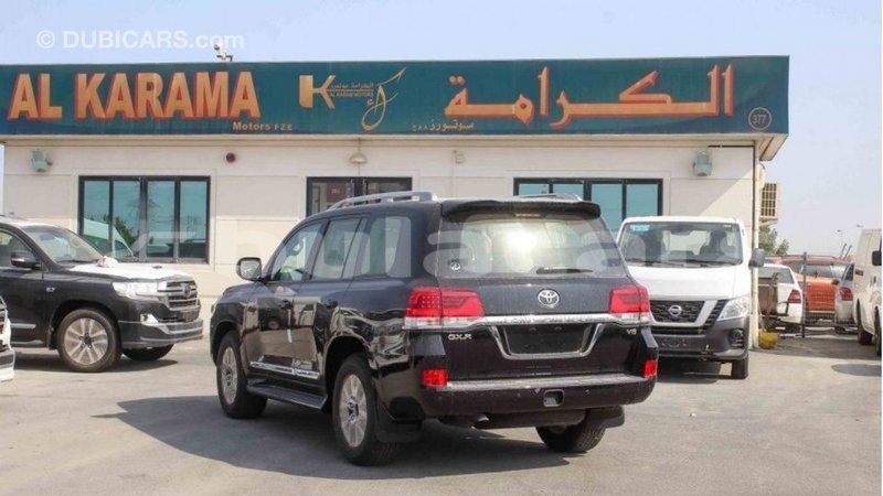 Big with watermark toyota land cruiser central import dubai 5930